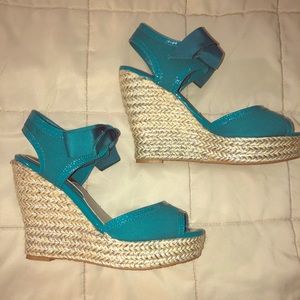 WHITE HOUSE BLACK MARKET WEDGES